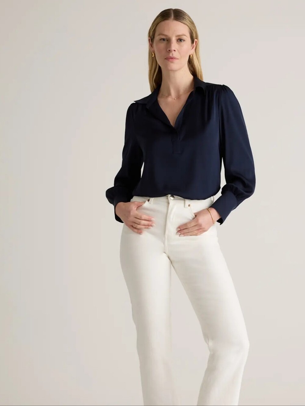 Quince Classic Navy Long-Sleeve V-Neck Silky  Blouse Sz.S